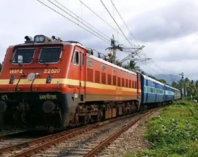 Railways to monetise prime Mumbai land