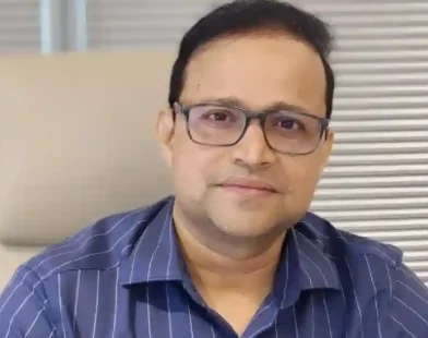 Modular scaffolding systems