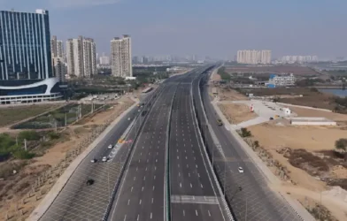 Dwarka Expressway property