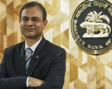 RBI Holds Rates at 5.25