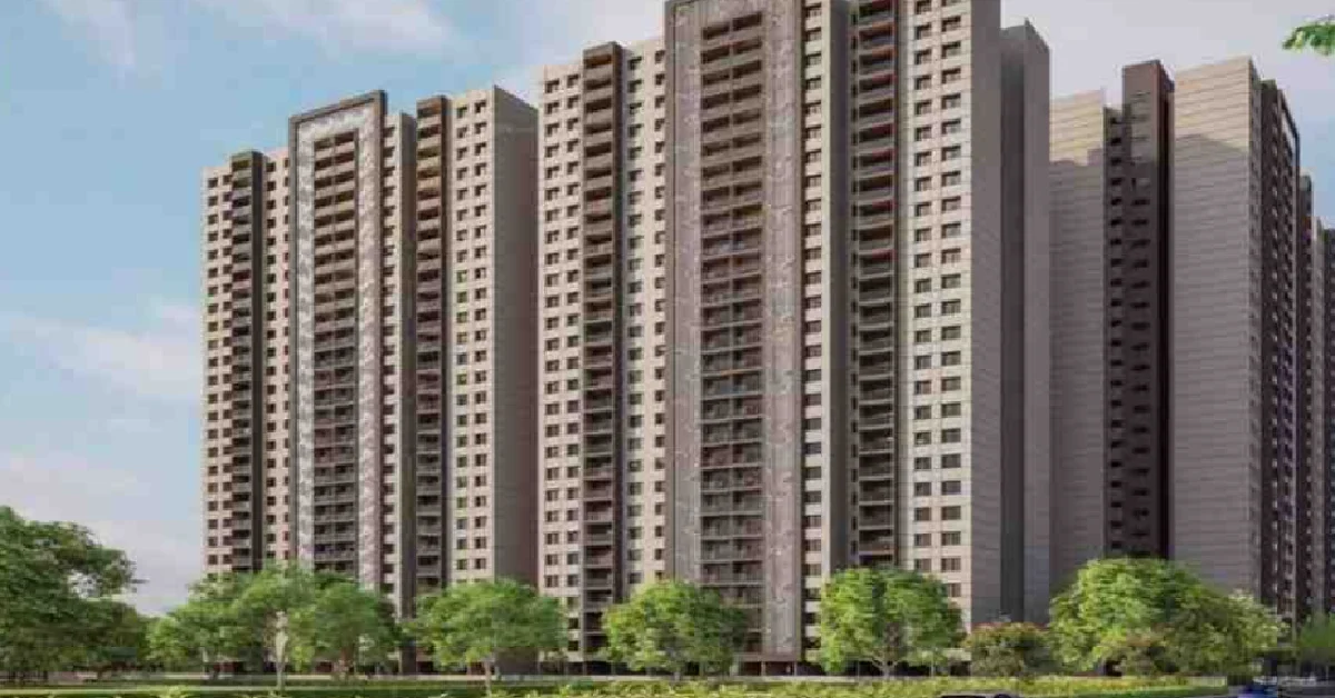 Lloyds Realty