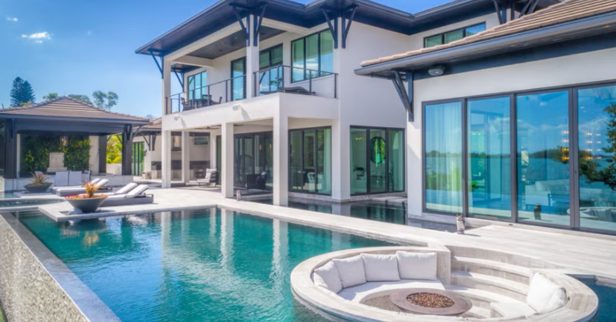 luxury outpaces