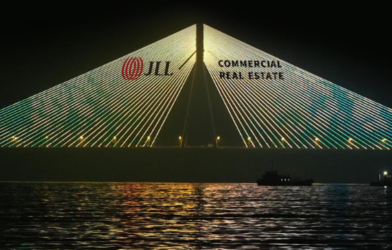 JLL
